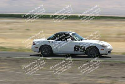 media/Jun-01-2024-CalClub SCCA (Sat) [[0aa0dc4a91]]/Group 3/Race/